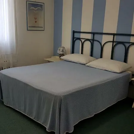 Casa Di Viola Marina di Castagneto Carducci